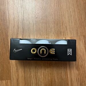 Nike One Tiger Woods Golf Balls Set of 3 NIB